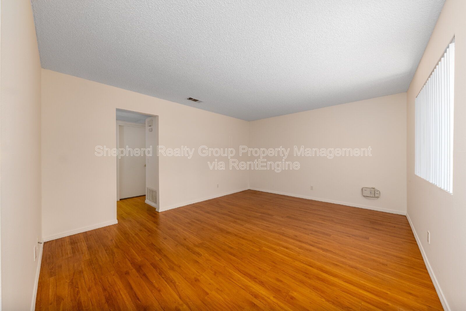 55+ Community 2 beds, 1 bath with garage property image
