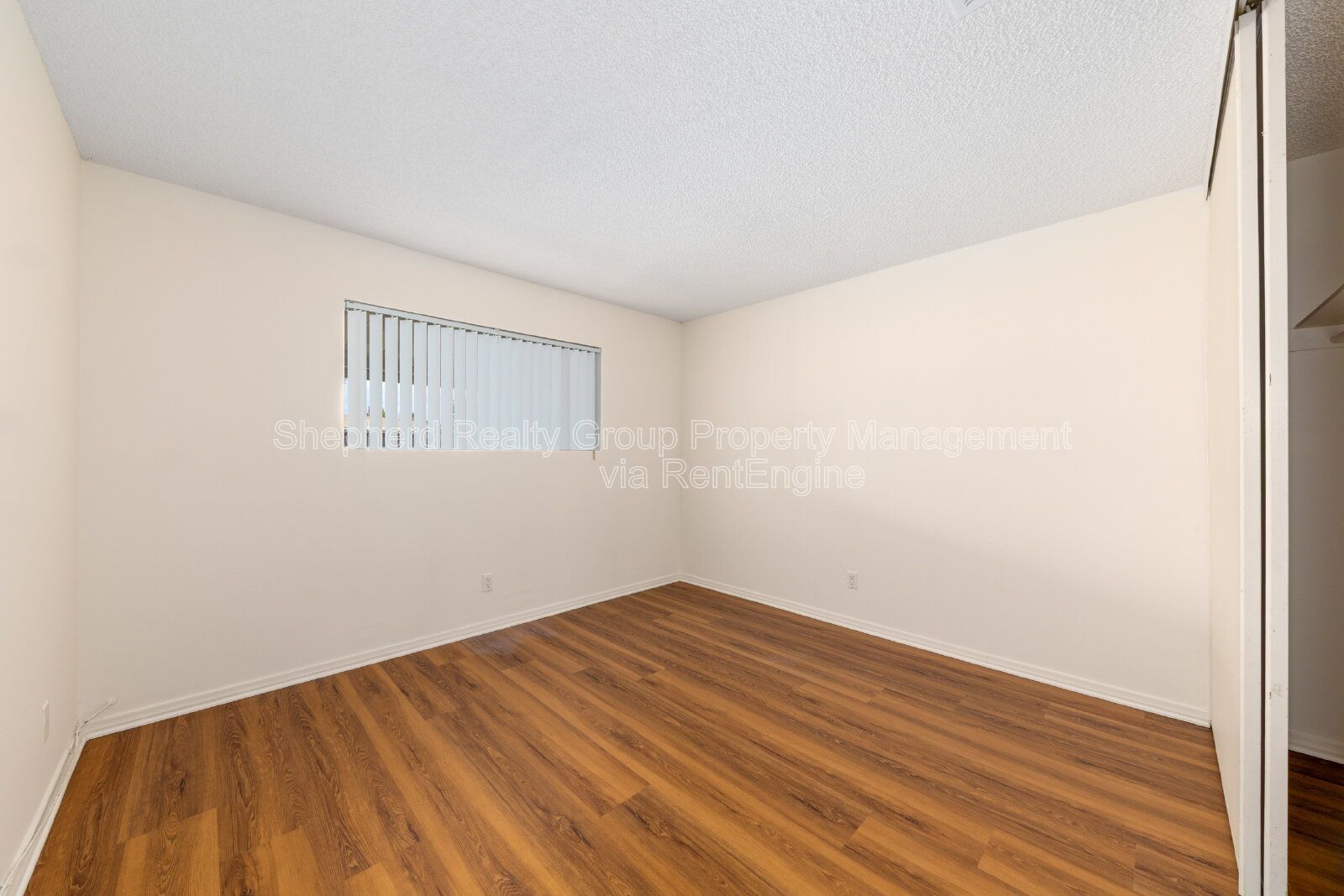 55+ Community 2 beds, 1 bath with garage property image