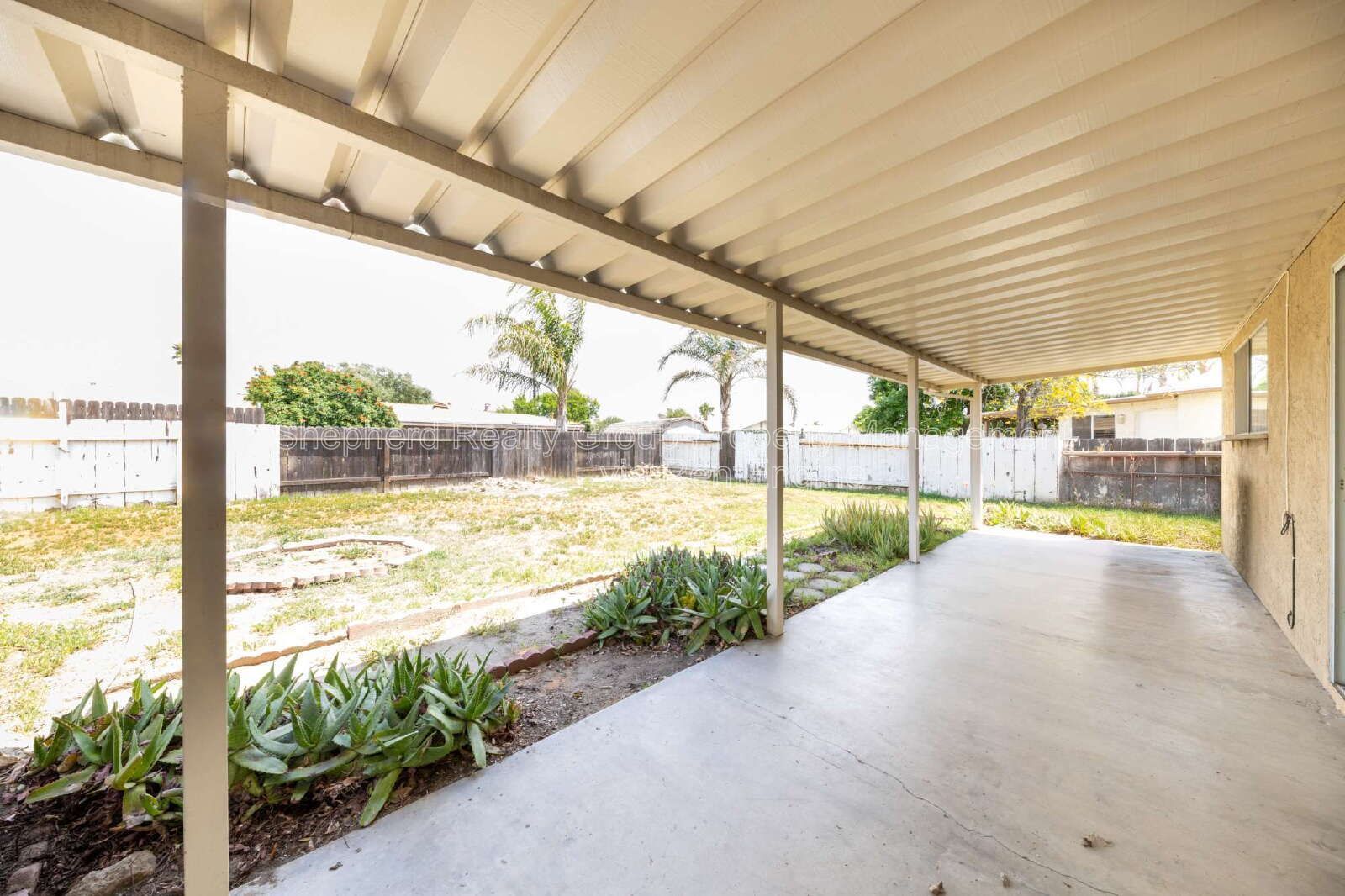 55+ Community 2 beds, 1 bath with garage property image