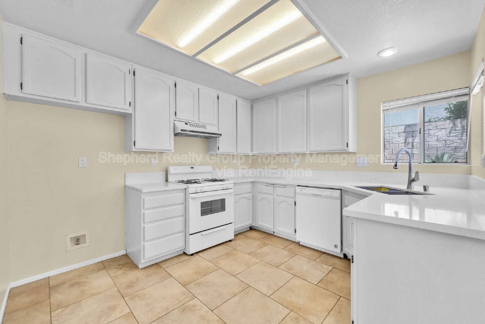 Orangecrest specialty! property image
