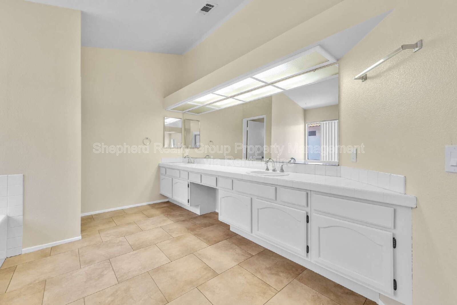 Orangecrest specialty! property image