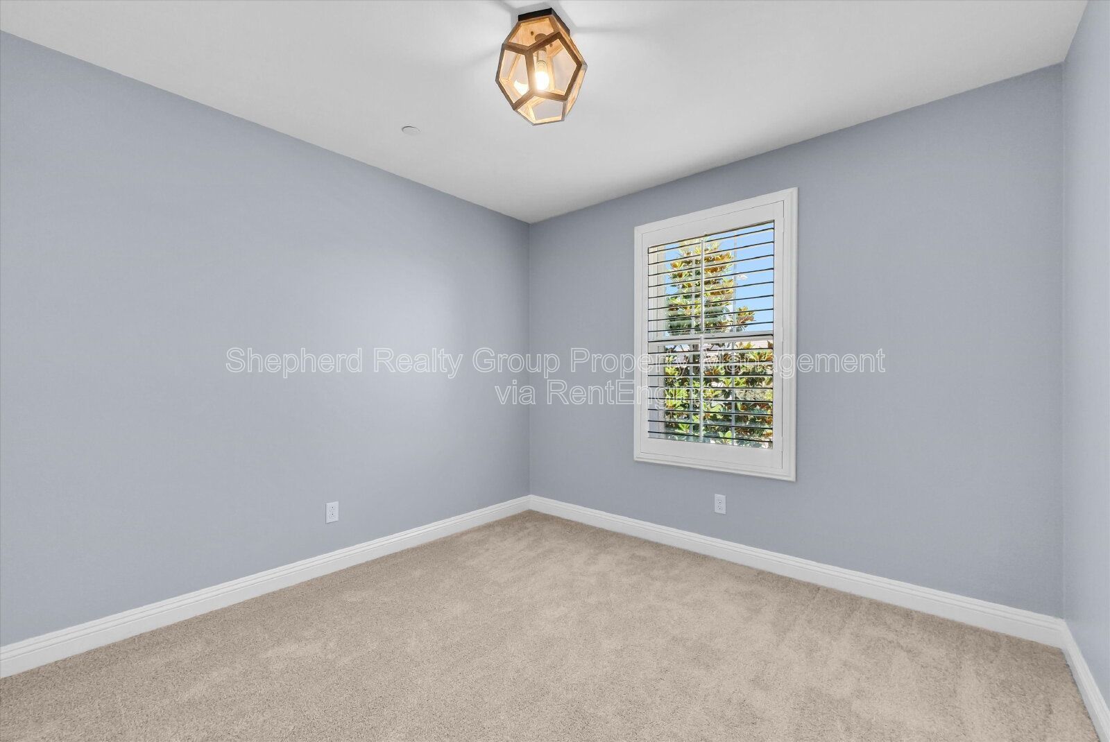 Charming Jurupa Valley home property image