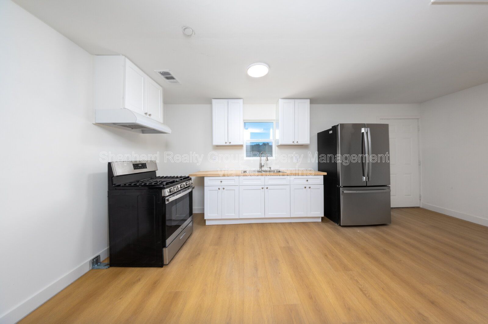 Newly remodeled 2 bedroom property image