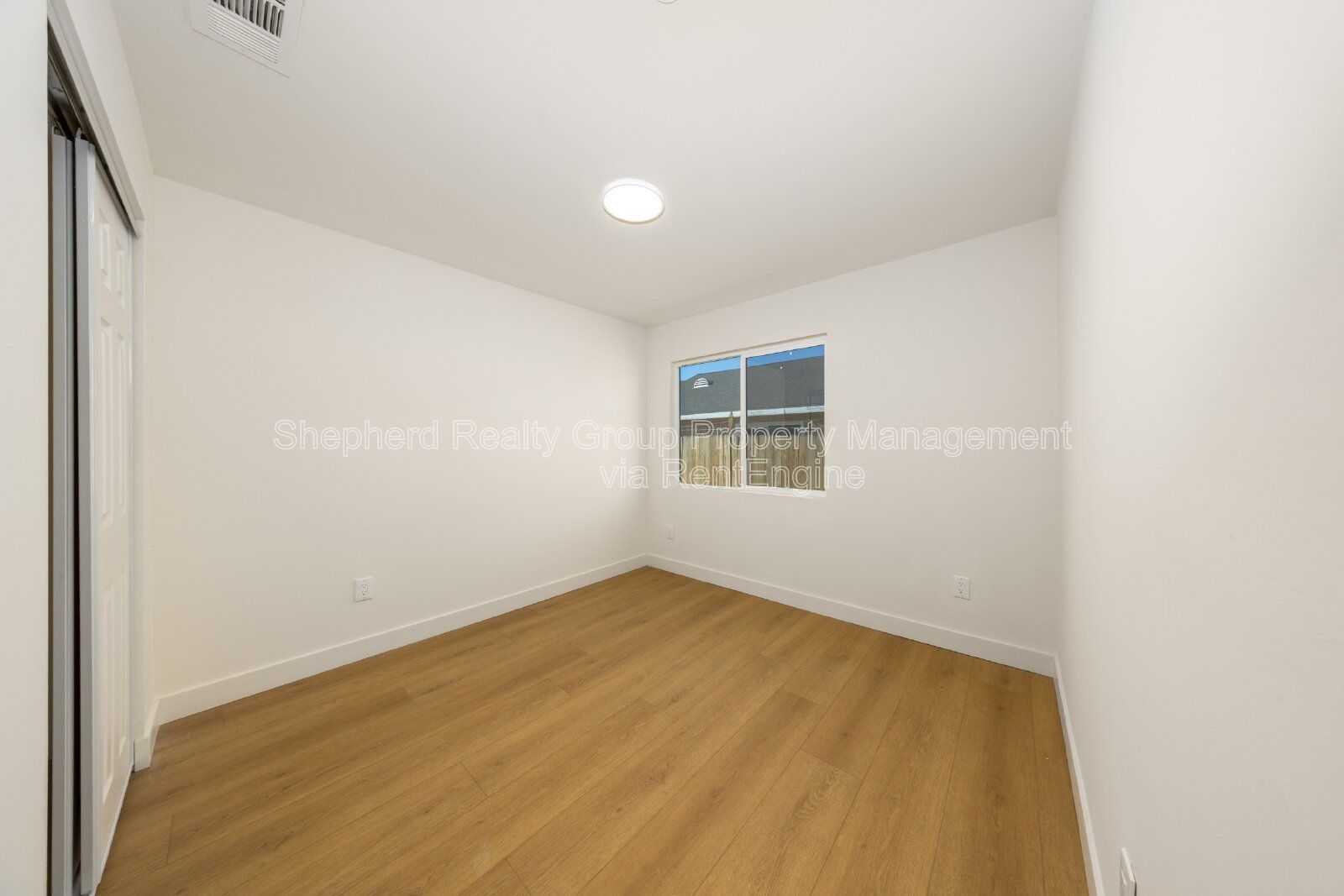 Newly Remodeled 3 bedroom property image