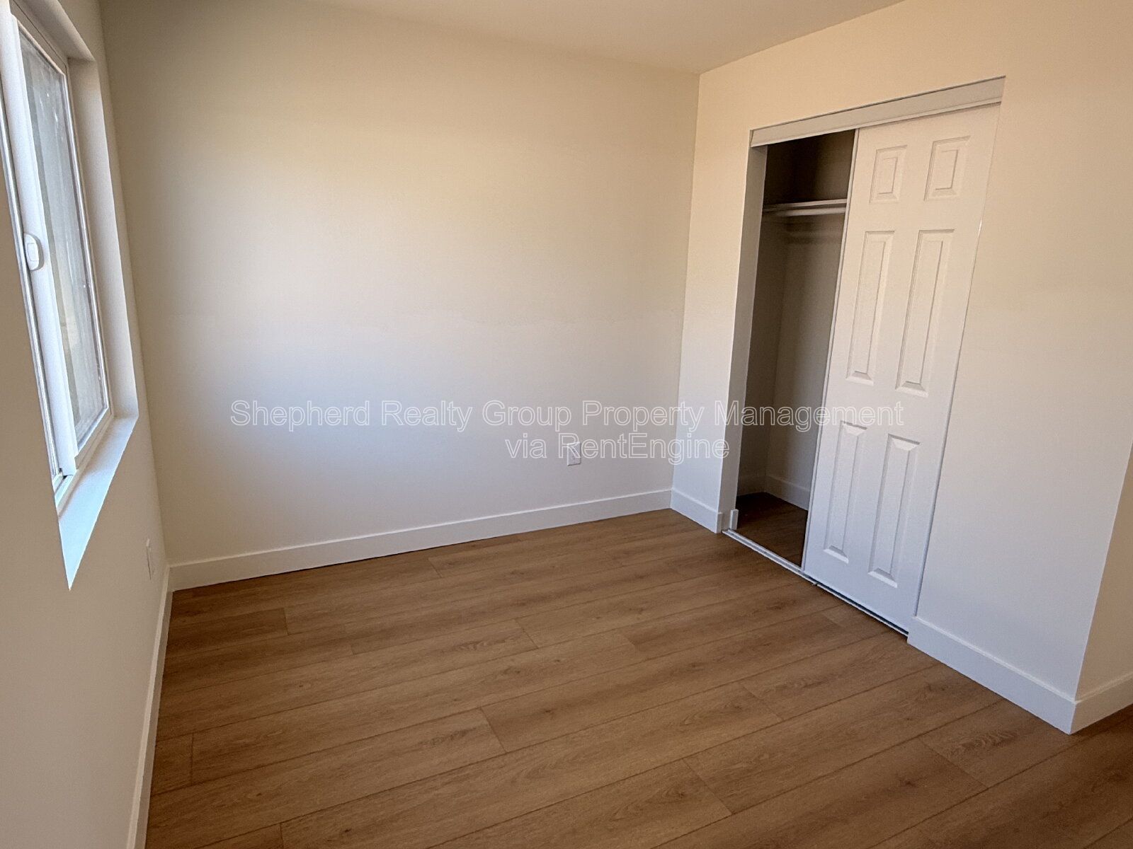 Newly Remodeled 2 bedroom property image