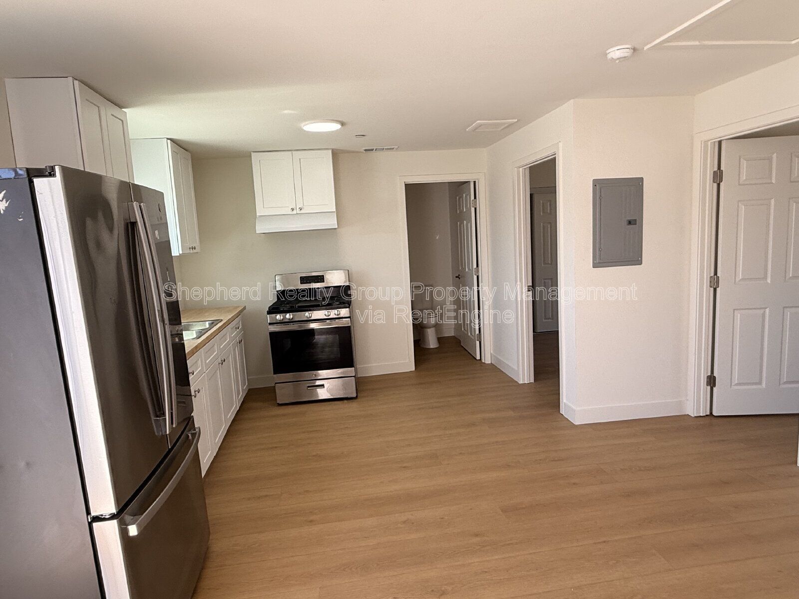 Newly Remodeled 2 bedroom property image