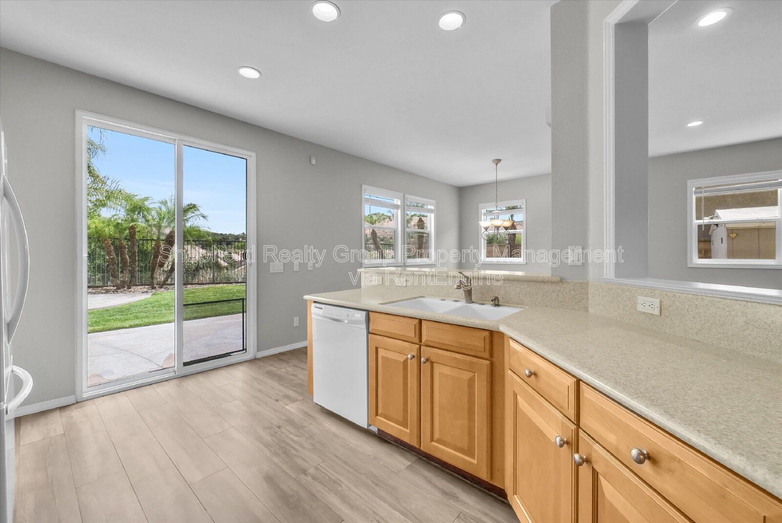 Well cared for 3 bedroom home property image