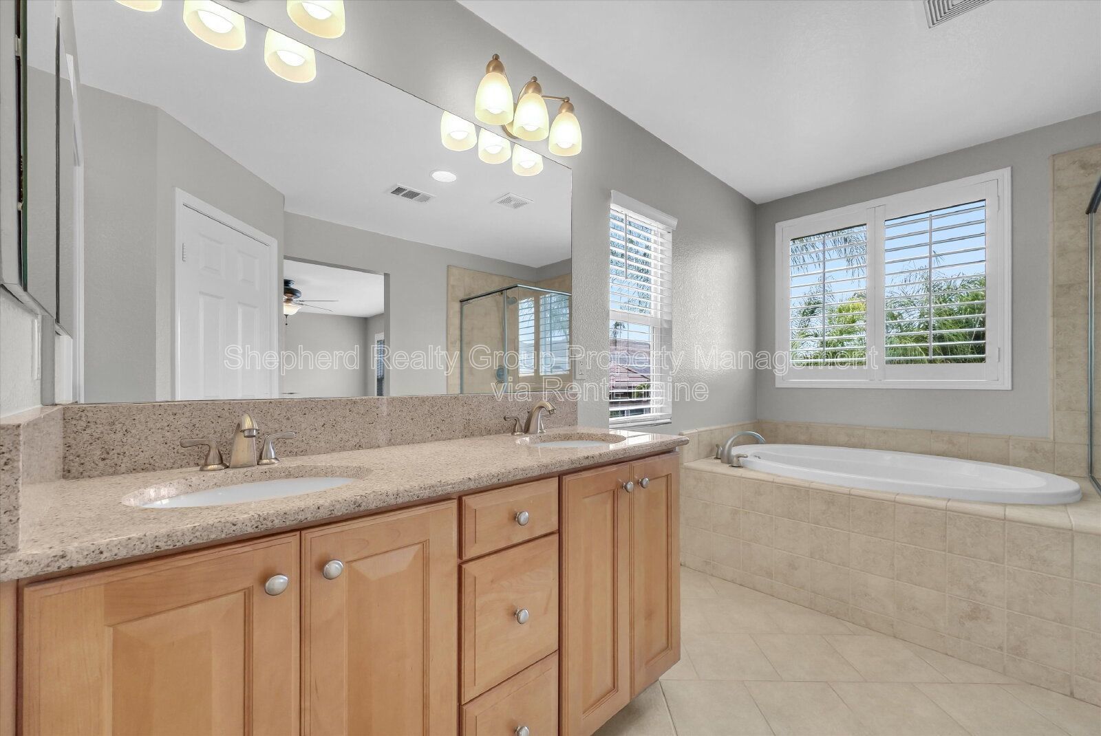 Well cared for 3 bedroom home property image