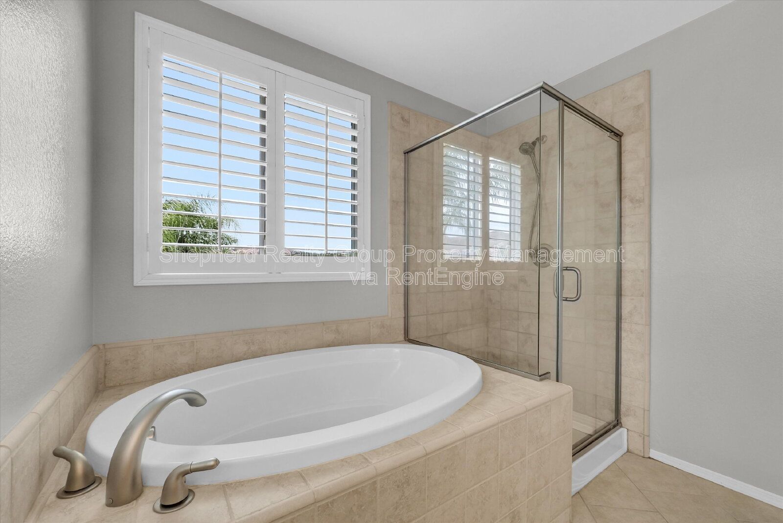 Well cared for 3 bedroom home property image