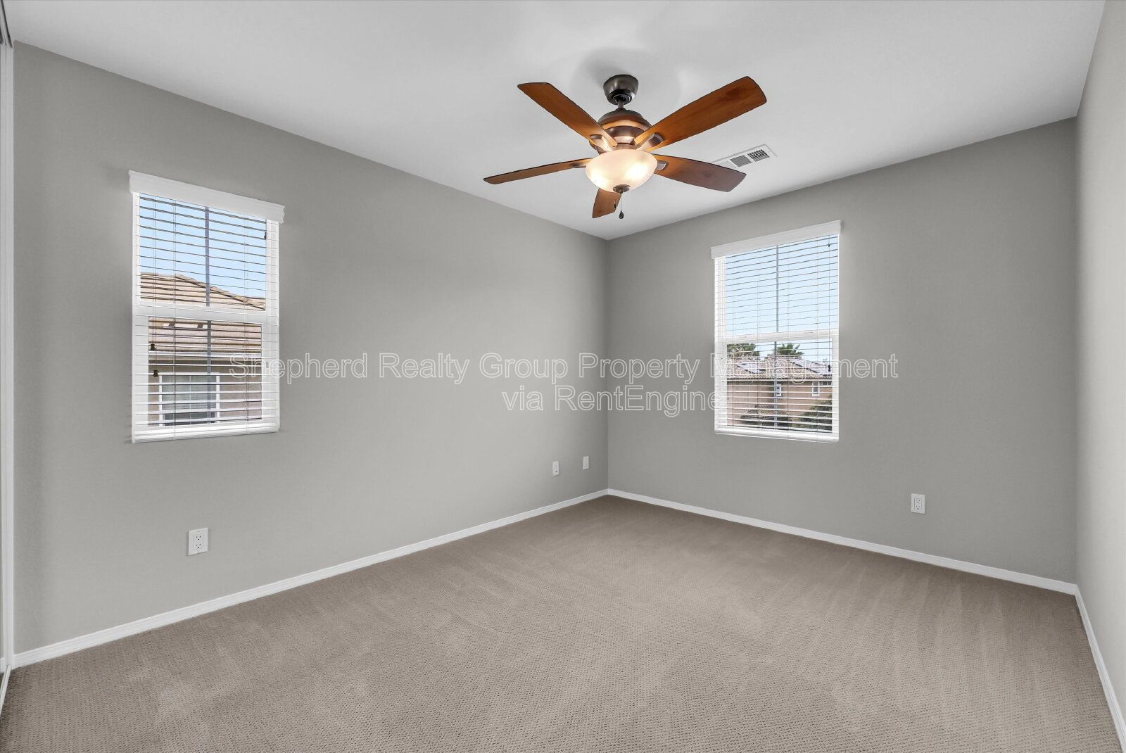 Well cared for 3 bedroom home property image