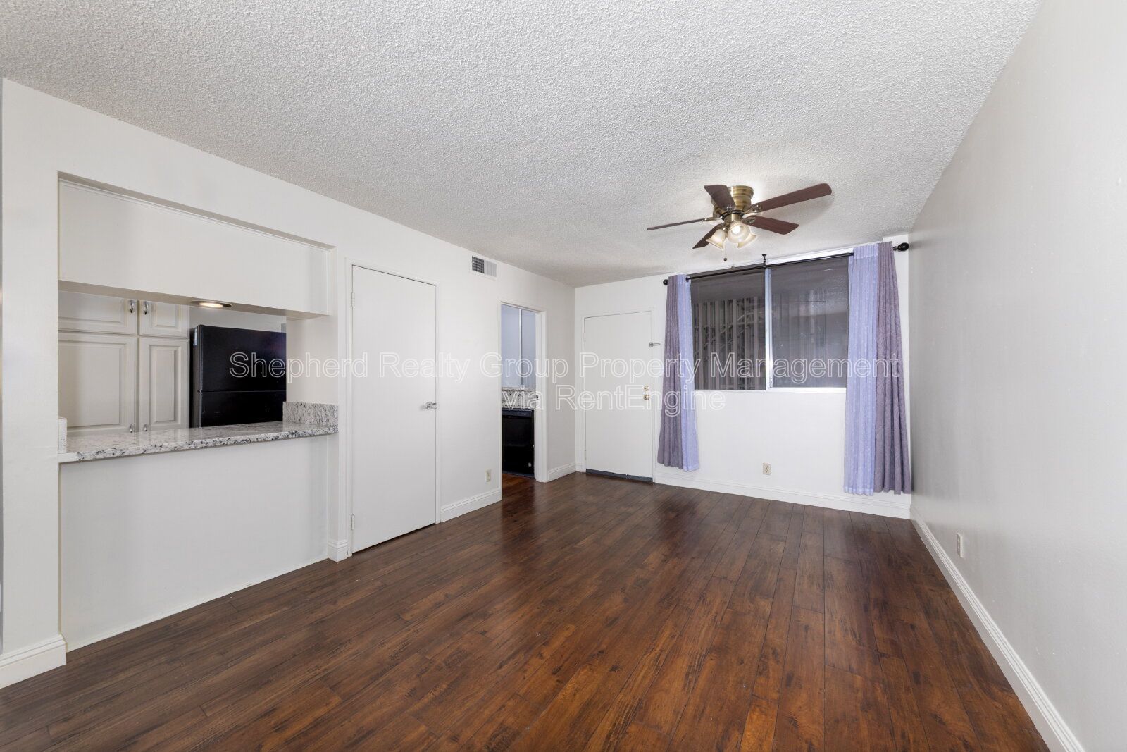 2 bed 2 bath condo with in unit washer/dryer property image