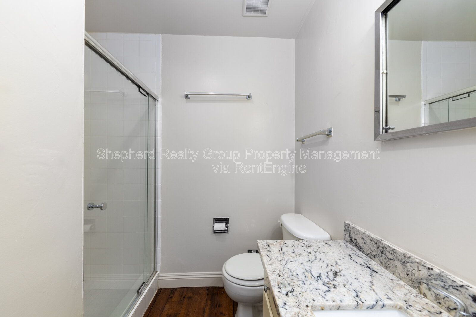 2 bed 2 bath condo with in unit washer/dryer property image