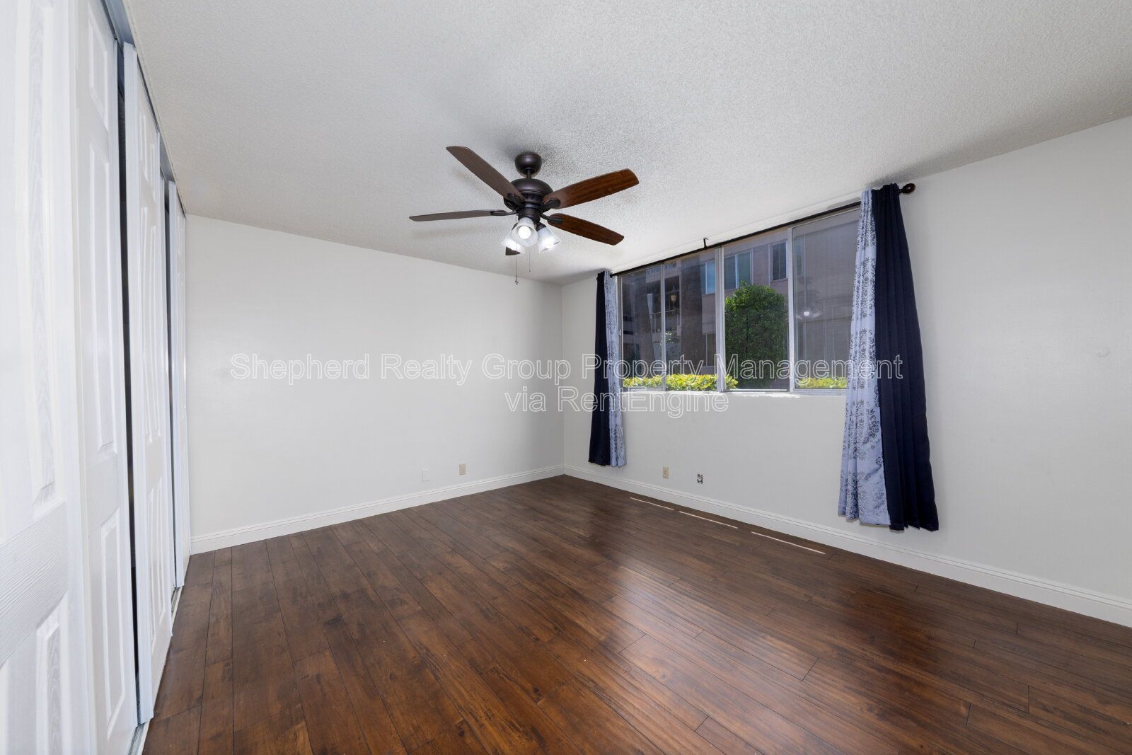 2 bed 2 bath condo with in unit washer/dryer property image