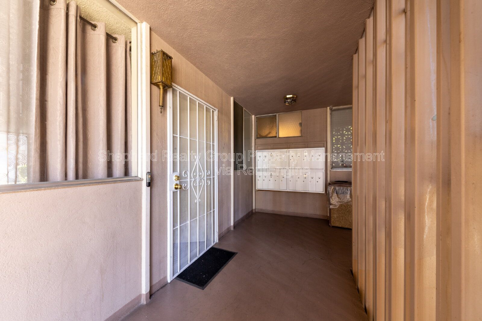 2 bed 2 bath condo with in unit washer/dryer property image